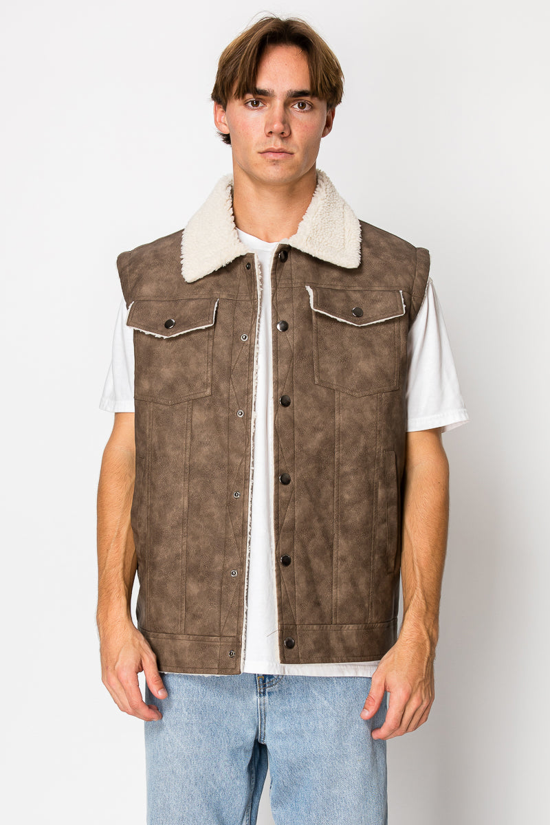 Men's PU Vest With Sherpa Inside (S-M-L-XL-2XL / 2-4-3-2-1) 12 PCS